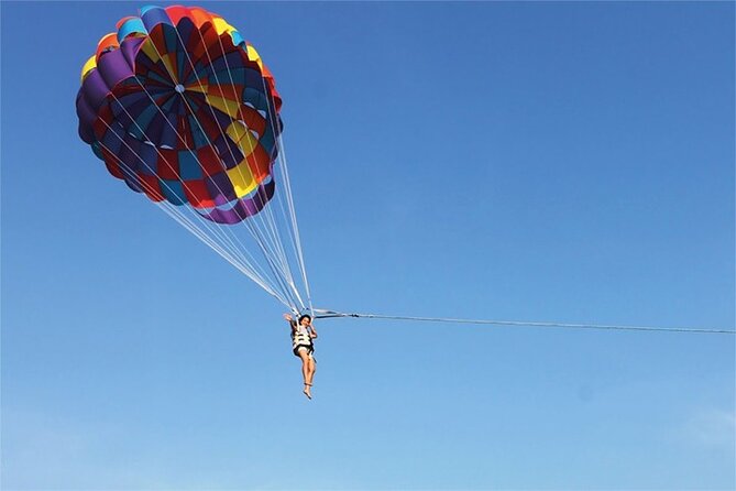 Coral Island speed boa-Parasailing and others activities choice - A fast escape from Pattaya to Koh Larn