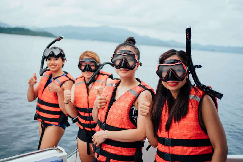 Coron: Private Island-Hopping Tour on a Yacht or Speedboat - Photos and drone footage as an add-on