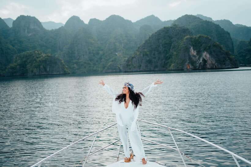 Coron: Private Island-Hopping Tour on a Yacht or Speedboat - Leaving Coron Harbor Square