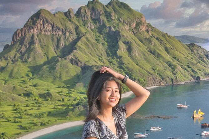 Daily Trip Highlight Komodo Archipelago by Speed Boat - Komodo Island and the two-hour dragon walk