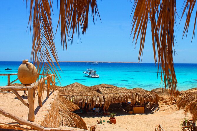 Dolphin House By Private Speedboat With Giftun Island _ Hurghada - The island stop: two hours on Orange Island