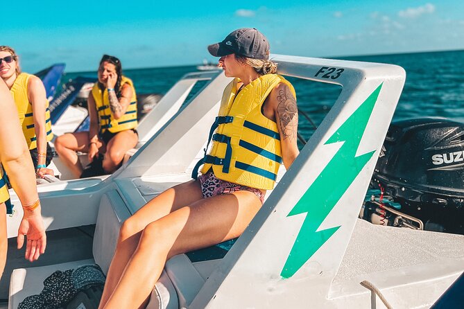 Drive an Speedboat + Mayan Ritual + Food Tasting and More! - Who will enjoy this experience most