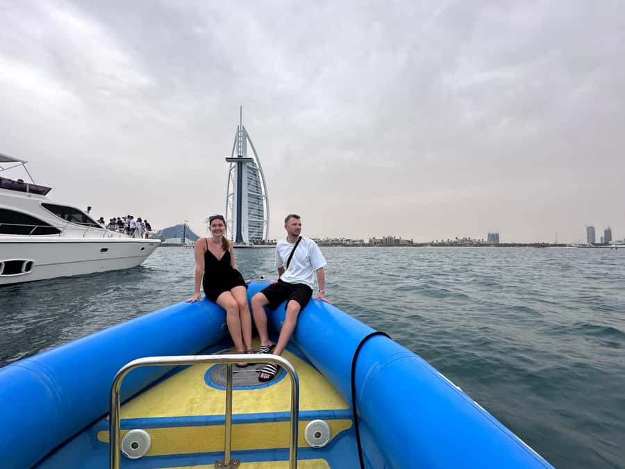 Dubai: Guided Speedboat Tour with City Sights & Ice Cream. - Is $33 good value?