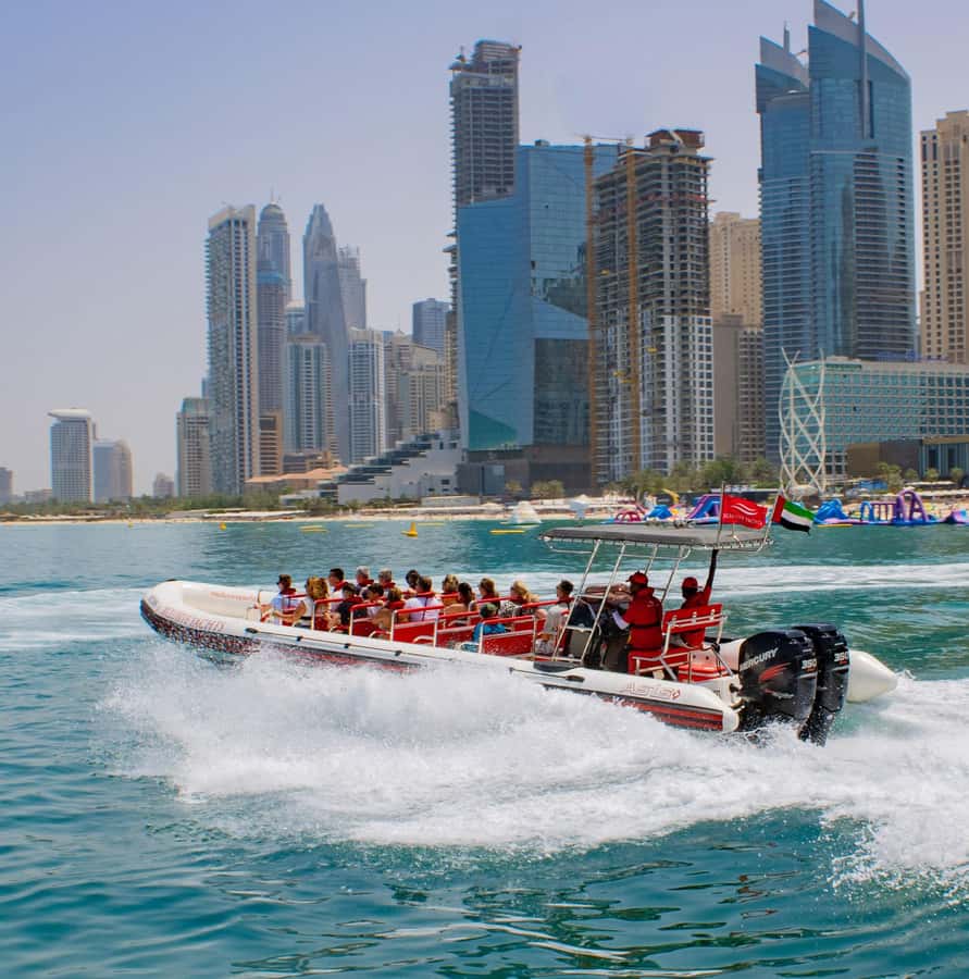 Dubai: Marina, Atlantis, Palm & Burj Al Arab Speedboat Tour - Jumeirah Beach from the sea
