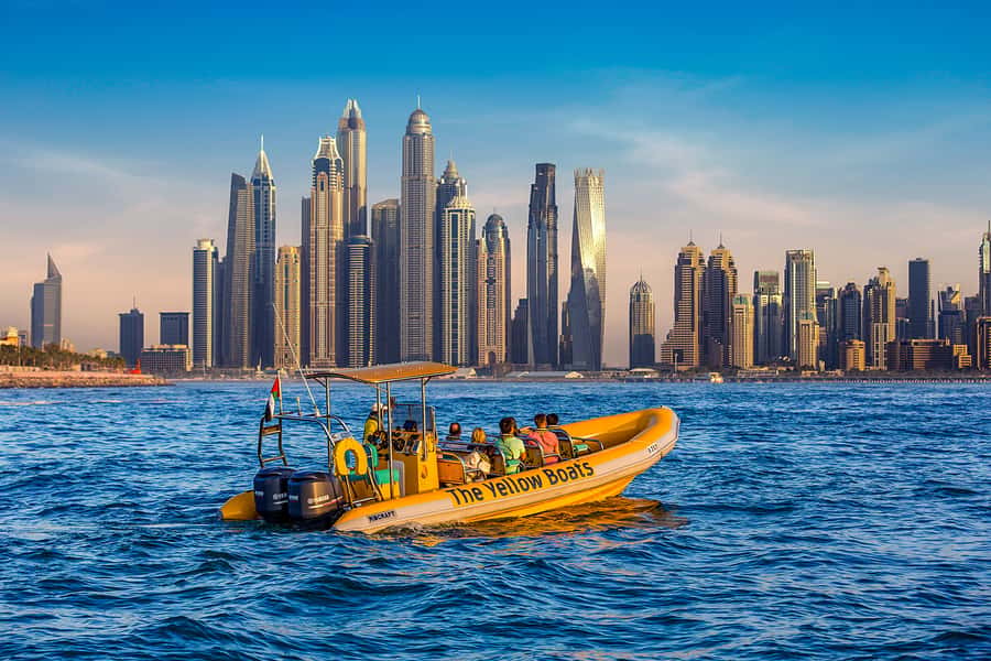 Dubai Marina: Guided Sightseeing Tour by Speedboat - Why the water gives you a better view