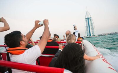 Sightseeing Speedboat Tour with Live Tour Guide