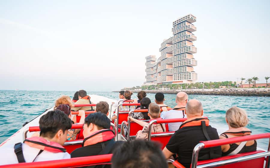 Dubai: Sightseeing Speedboat Tour with Live Tour Guide - Is $26 good value?