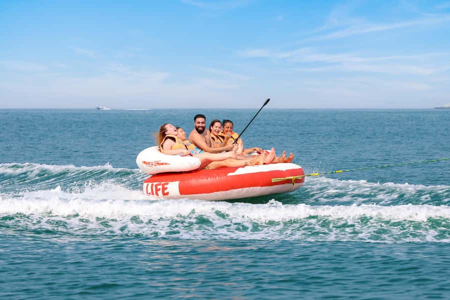 Dubai: Speedboat-Pulled Donut Ride Trip in JBR - Why the private format matters