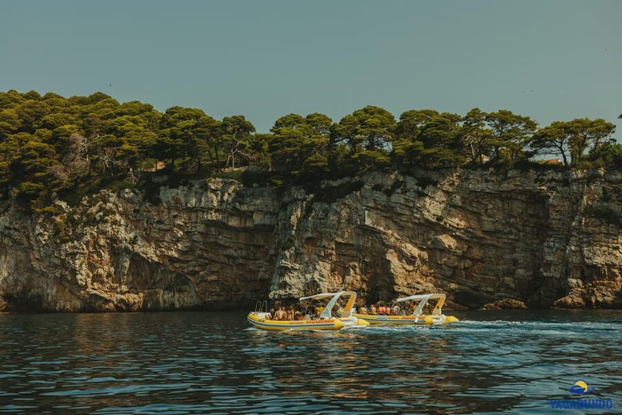 Dubrovnik: Blue Cave Afternoon Speedboat Tour with Drinks - My call: book it if you want action, not a quiet cruise