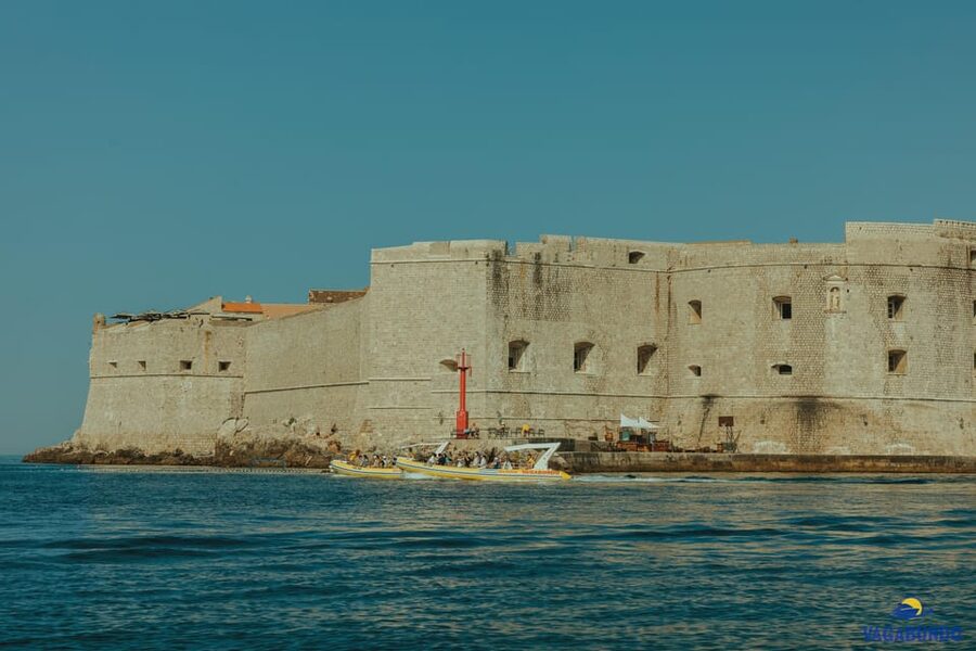 Dubrovnik: Blue Cave Afternoon Speedboat Tour with Drinks - Kolocep’s Blue Cave and the first swim