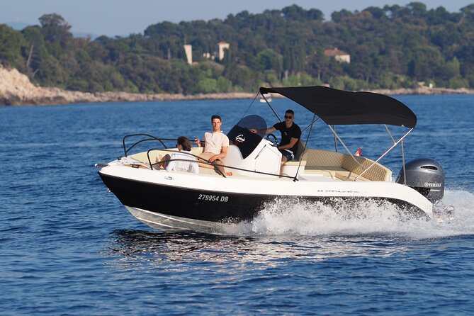 Dubrovnik:Blue cave and sandy beach Sunj with a private speedboat - The Blue Cave and its blue light