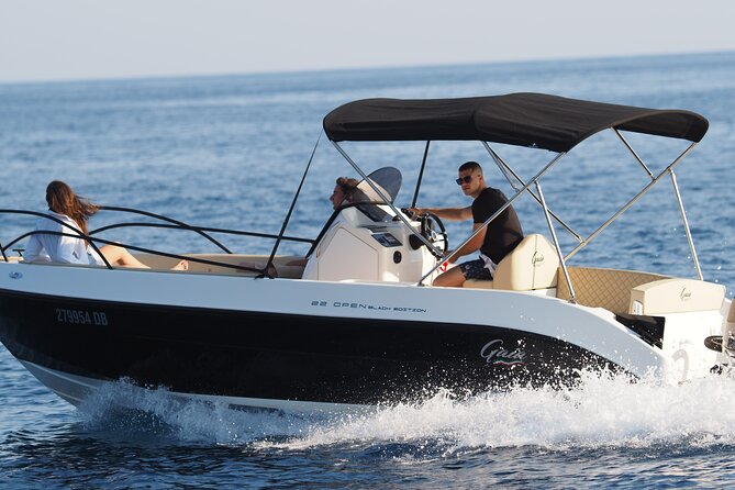 Dubrovnik:Blue cave and sandy beach Sunj with a private speedboat - Weather, sea conditions, and route changes