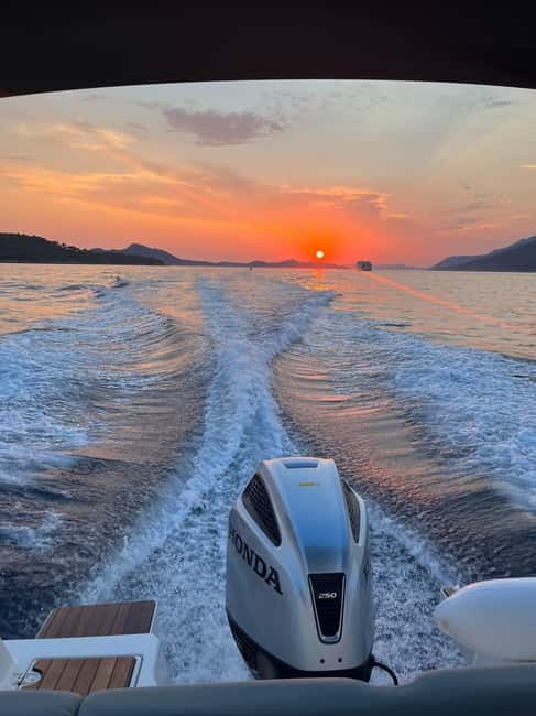 Dubrovnik: Blue Cave, Green Cave & Sunj Beach Speedboat Tour - Sunj Beach gives the tour a proper finish