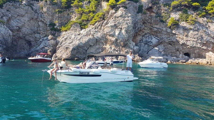 Dubrovnik: Elafiti Island Private Speedboat Tour - Lopud and Sunj Beach bring the sand