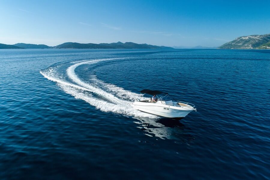 Dubrovnik: Elaphite Islands Private Speedboat Full-Day Tour - Who should book this Elaphiti Islands tour?
