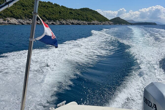 Dubrovnik Elaphiti Blue cave best offer private speedboat tour - The return past Lokrum and Dubrovnik