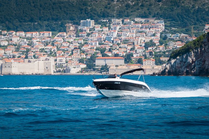 Dubrovnik: Elaphiti Islands 8 hours private tour with a speedboat - What the skipper and private service add