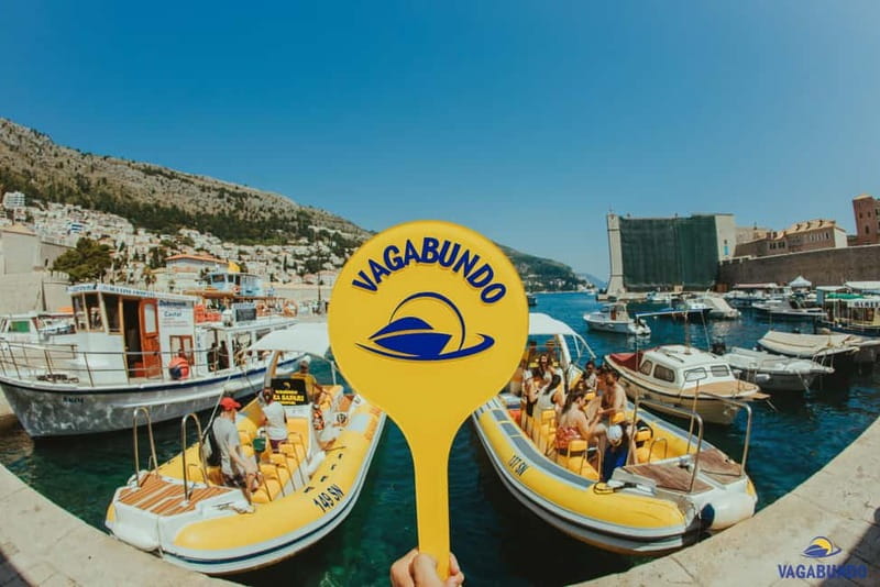 Dubrovnik: Morning Blue Cave speedboat tour with drinks - The Old Town harbor and the first coastal views