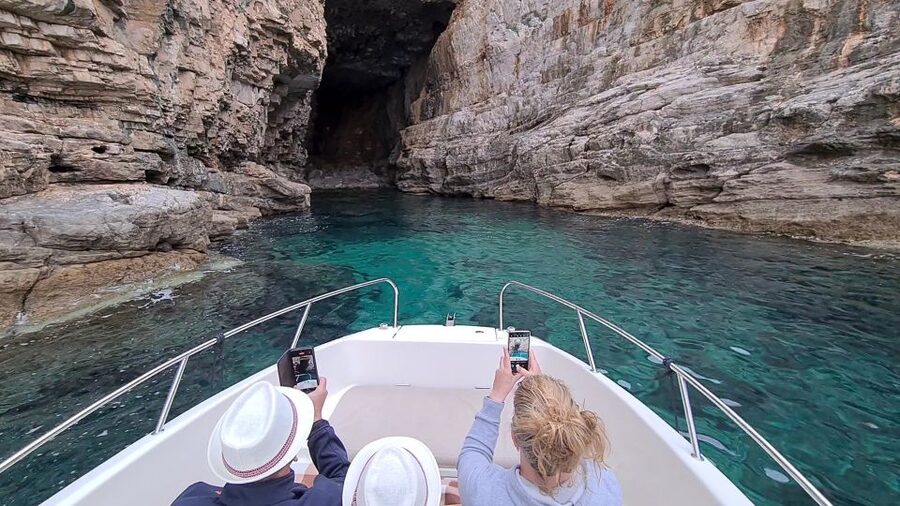 Dubrovnik Private Speedboat Tour to Elaphite Islands - Lopud, Šunj Beach, and a slower island break