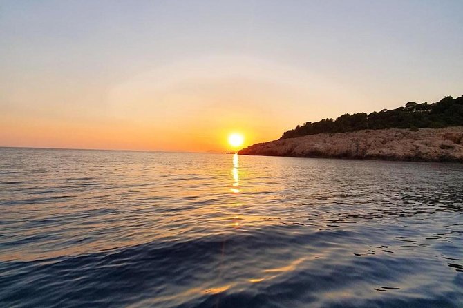 Dubrovnik Speedboat Quicksilver 675 Private Tours - Šunj Beach for a more classic beach stop