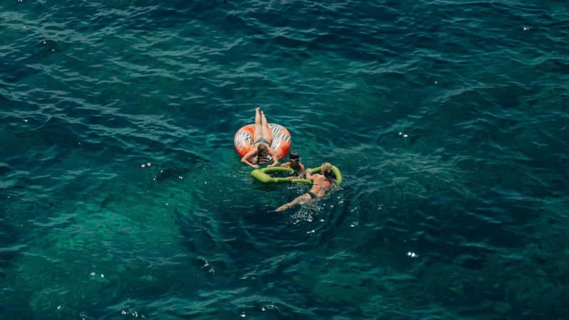 Durres & Tirana: Speed Boat Trip to Sazan, Karaburun & Cave - One hour in Vlora before the road home