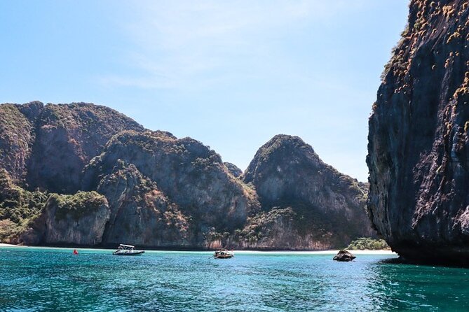 Early Bird Phi Phi and 4 Islands Tour by Speedboat from Krabi - Viking Cave and Monkey Beach