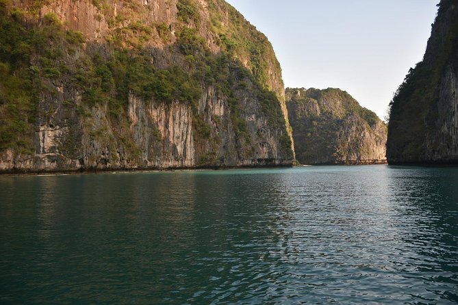 Early Bird Phi Phi Island & 4 Islands Speed Boat Tour from Krabi - Bamboo Island is the main afternoon beach break