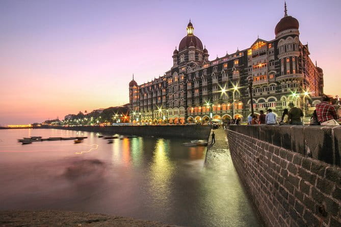 Elephanta Island Private Speedboat Tour from Mumbai - 6pax - The island tram and the three-hour stop