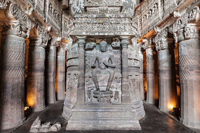 Elephanta Island Private Speedboat Tour from Mumbai - 6pax - Leaving from Gateway of India Jetty No. 5