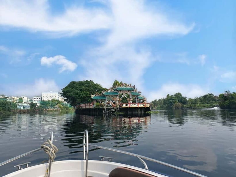 Enjoy Dragon Floating Temple Tour Vip & Premium Speed Boat - Leaving central Ho Chi Minh City by river