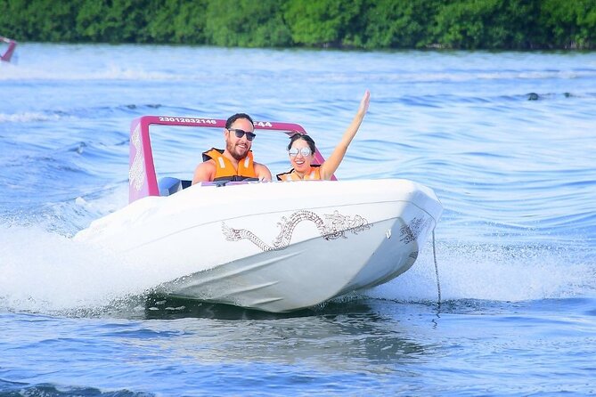 Exciting Speedboat & Snorkeling Tour in Cancun Lagoon! - Speed, safety, and the feel of the boat