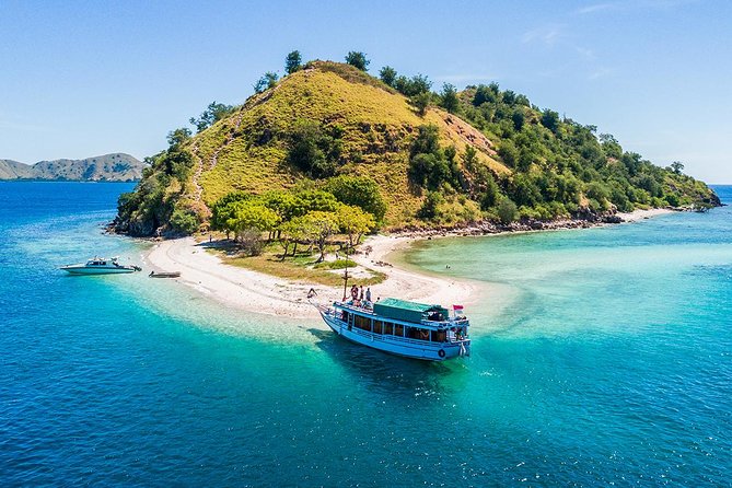 Exclusive Early Bird Komodo Tour: Beat the Crowds by Speed Boat - Why the 5:30 a.m. start matters