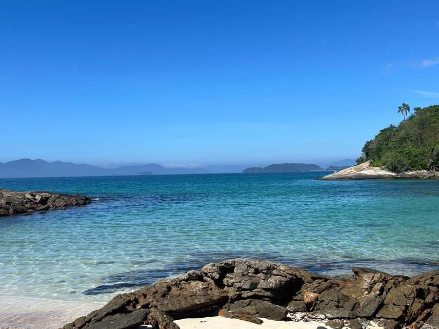Experience Paradise Ilha Grande in a Speedboat Private - Who will enjoy this day most