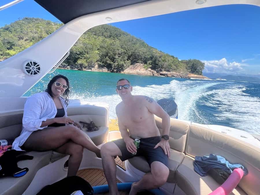 Experience Paradise Ilha Grande in a Speedboat Private - Four to six hours of open water and island views