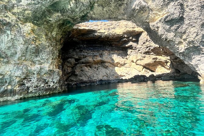 Explore Comino, Blue Lagoon & Caves - Private speed boat - Half Rock and the route toward Gozo