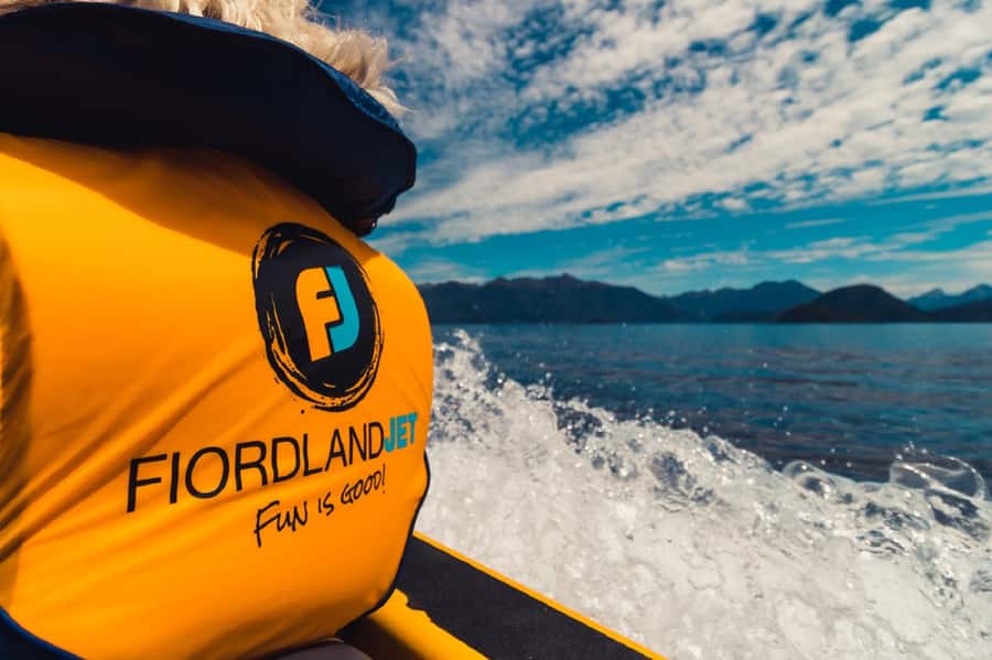 Fiordland: Jet Boat & Nature Walk Experience from Te Anau - Guides are a major part of the experience