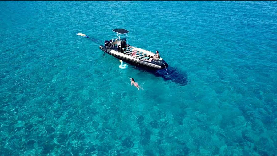 Fréjus: Estérel Calanques Speedboat Tour + Swim Stop - Why the Small Boat Matters