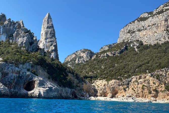 From Arbatax: RIB tour to Cala Mariolu and Cala Goloritzè - Leaving Arbatax for Pedra Longa