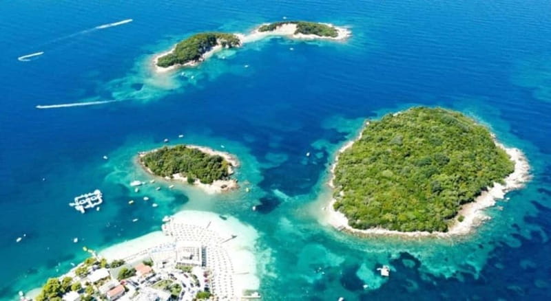 From Durrës/Golem: Vlora, Sazan & Karaburun Speedboat - Who should book this speedboat tour?