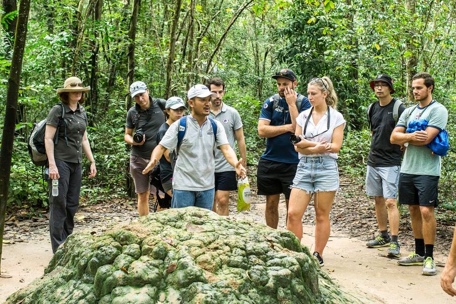 From Ho Chi Minh: Cu Chi Tunnels and VIP Speedboat Tour - Lunch with lemongrass chicken and clay pot pork