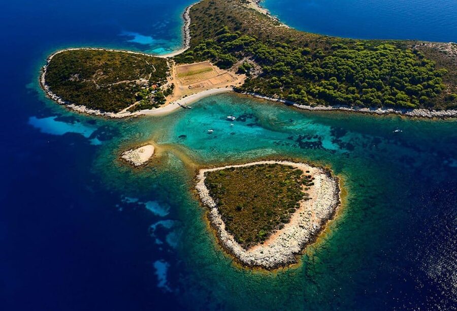 From Hvar: Blue cave group speedboat tour full day - The Blue Cave requires patience and a separate ticket