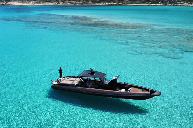 From Kissamos Balos And Gramvousa Speedboat Cruise with Drinks - What the captain and guide add
