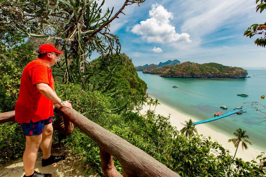 From Ko Pha Ngan: Angthong Marine Park Speedboat Adventure - Beach lunch, kayaking, and time on the islands