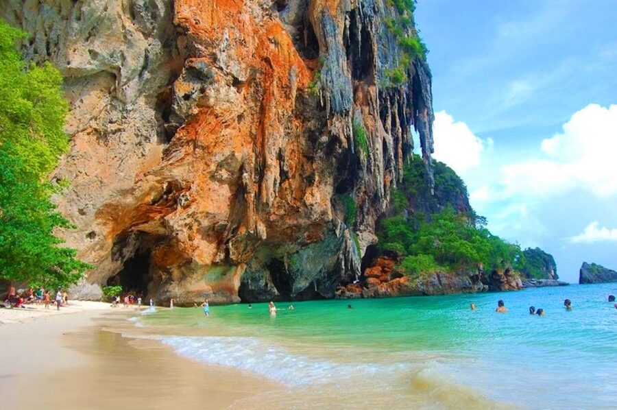 From Krabi: 4 Islands Snorkeling Tour by Speed Boat - Phra Nang Cave Beach starts the morning