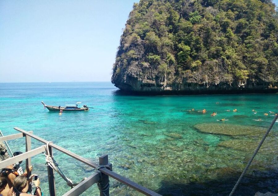 From Krabi: Phi Phi Island Full-Day Private Speed Boat Tour - Guides, crews, and the human side of the day