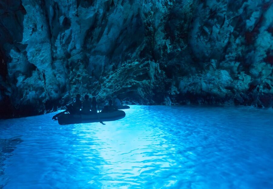 From Omis: Blue Cave & 5 Island Speedboat Tour - Key points at a glance