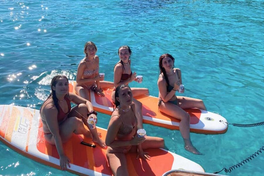 From Palau: South Corsica Trip by Wood Speedboat with Lunch - Isola Piana and the long lunch break