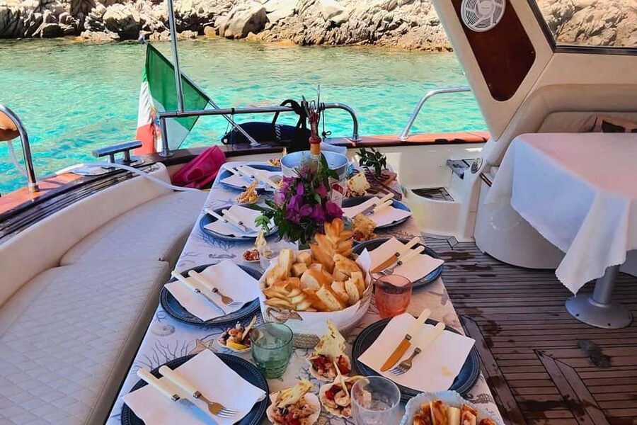 From Palau: South Corsica Trip by Wood Speedboat with Lunch - What the boat is like for eight hours