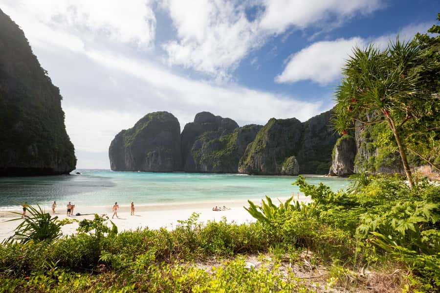 From Phi Phi : Full Day tour by Speed Boat with Lunch - Maya Bay is beautiful, crowded, and protected