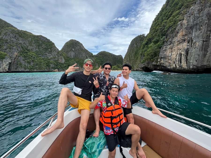 From Phi Phi : One Day Trip by speedboat with Lunch - Pileh Lagoon is the best swimming stop